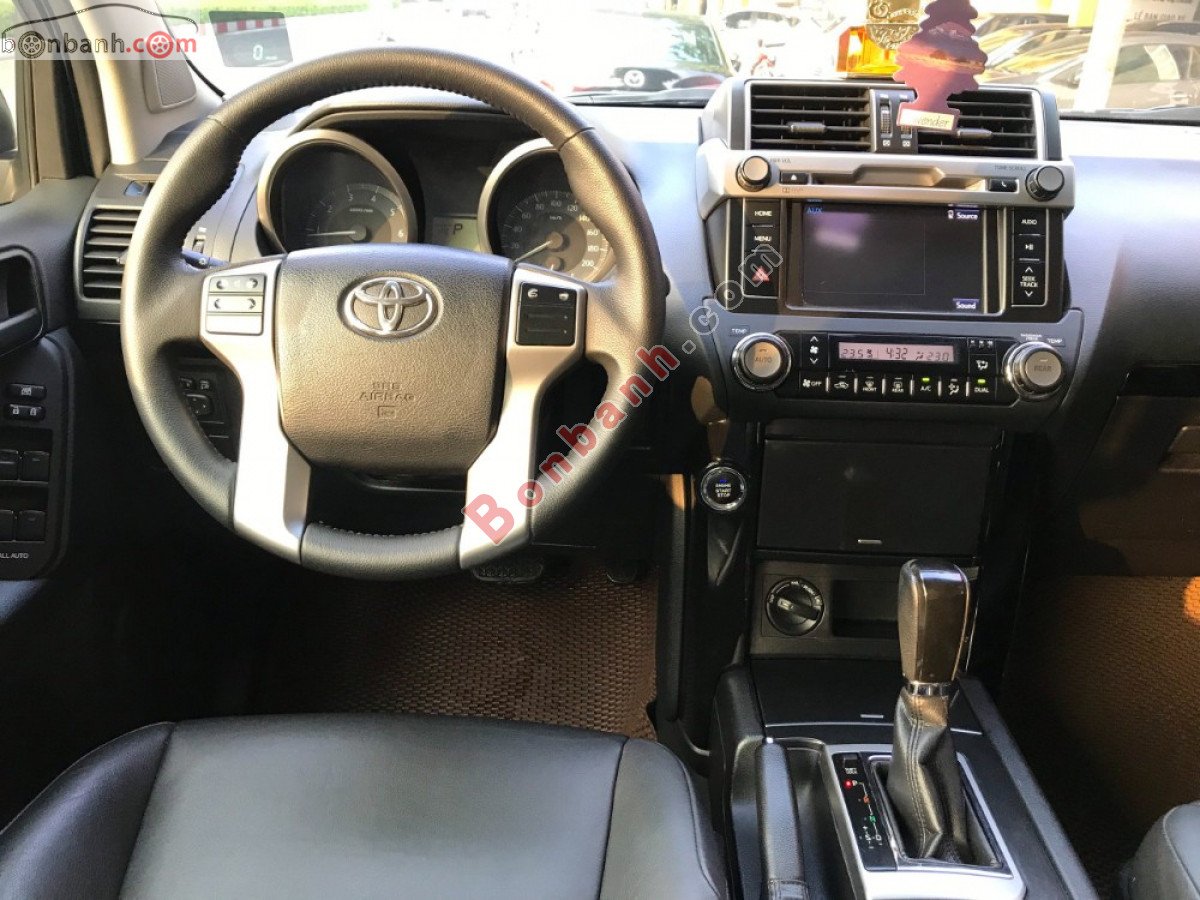 Toyota Prado   TXL 2.7L   2015 - Cần bán gấp Toyota Prado TXL 2.7L năm sản xuất 2015, màu trắng, nhập khẩu