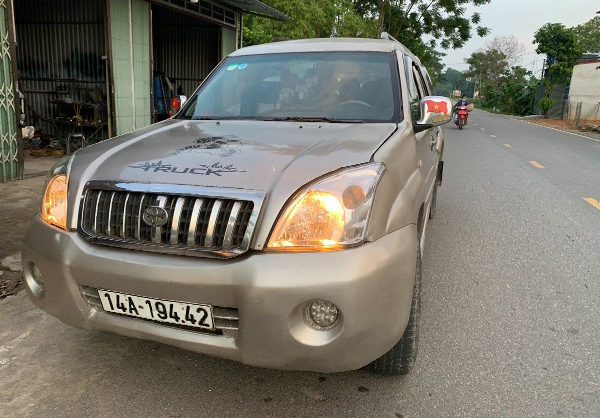 Toyota Prado 2006 - Bán ô tô Toyota Prado năm sản xuất 2006, màu bạc, nhập khẩu 