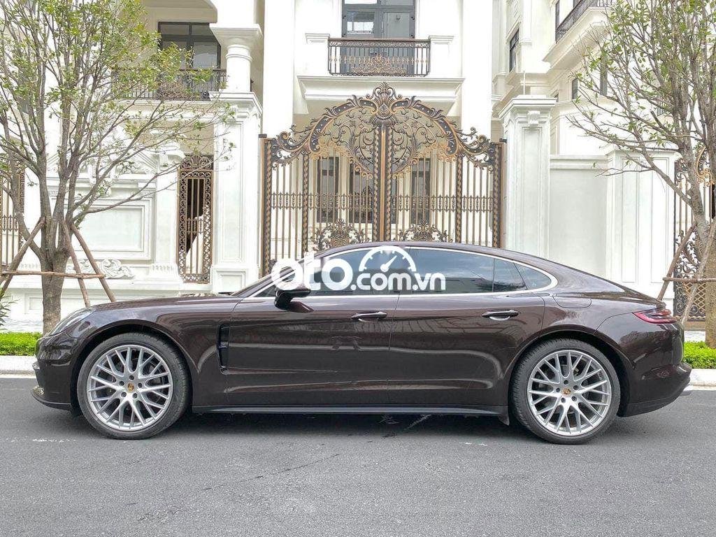 Porsche Panamera 2019 - Cần bán xe Porsche Panamera năm sản xuất 2019, xe nhập