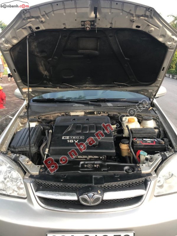 Daewoo Lacetti 2008 - Cần bán Daewoo Lacetti đời 2008, màu bạc, giá tốt