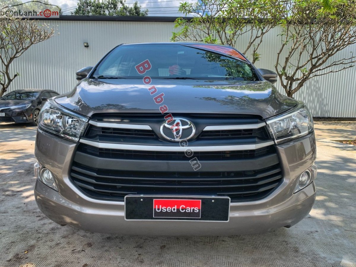 Toyota Innova   2.0G  2018 - Bán xe Toyota Innova 2.0G sản xuất năm 2018, màu đồng