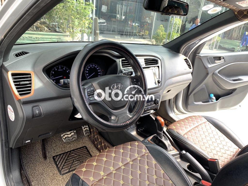 Hyundai i20 Active 2015 - Cần bán Hyundai i20 Active 2015, nhập khẩu còn mới