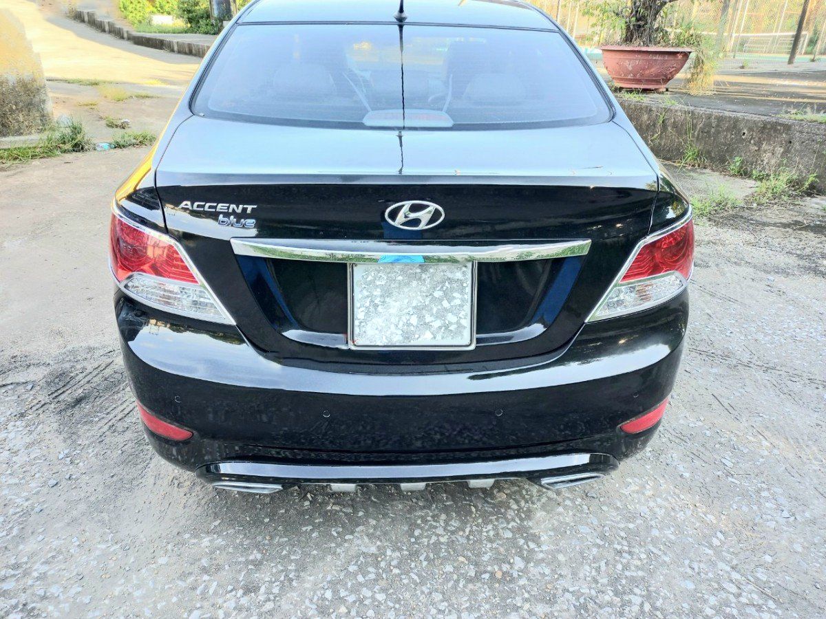 Hyundai Accent   1.4 AT  2014 - Bán ô tô Hyundai Accent 1.4 AT năm 2014, màu đen 