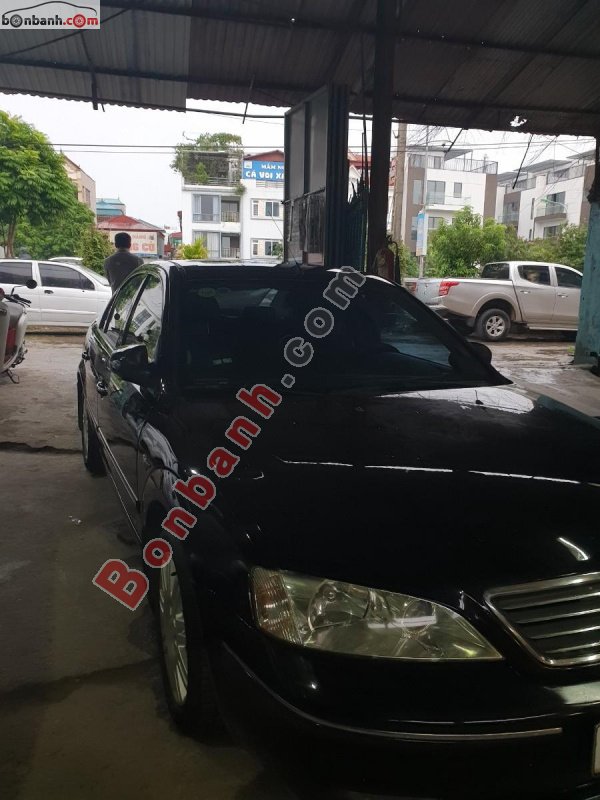 Ford Mondeo   2.5 AT 2003 - Cần bán gấp Ford Mondeo 2.5 AT sản xuất năm 2003, màu đen xe gia đình