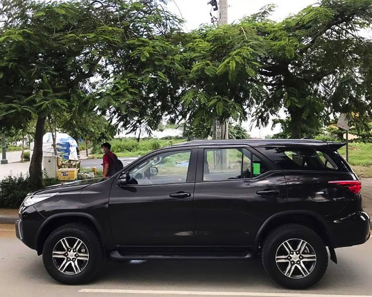 Toyota Fortuner   2.4G MT  2019 - Bán xe Toyota Fortuner 2.4G MT đời 2019, màu nâu giá cạnh tranh