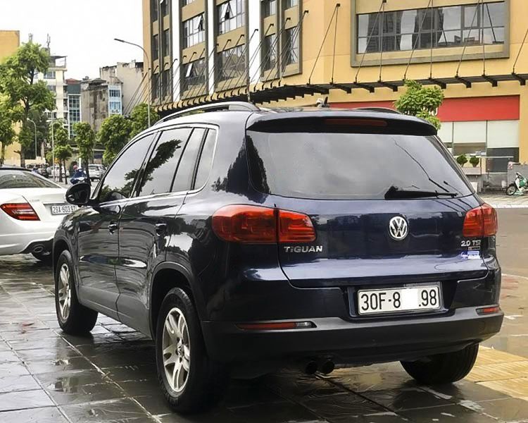 Volkswagen Tiguan   2.0   2016 - Cần bán xe Volkswagen Tiguan 2.0 đời 2016, màu xanh lam 