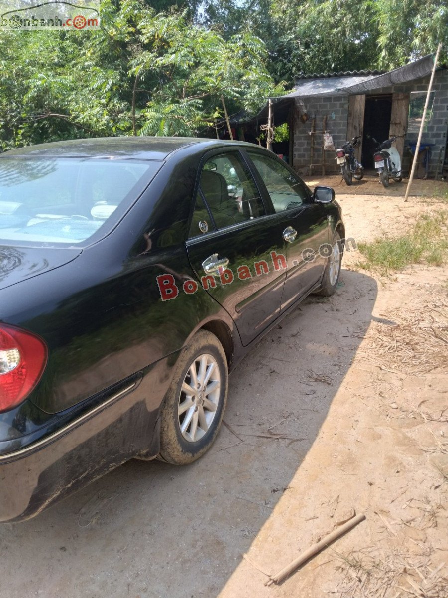 Toyota Camry 2003 - Cần bán Toyota Camry năm 2003, màu đen, nhập khẩu còn mới