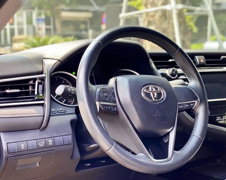 Toyota Camry   2.0G  2019 - Bán xe Toyota Camry 2.0G năm 2019, màu đen, nhập khẩu, giá 979tr