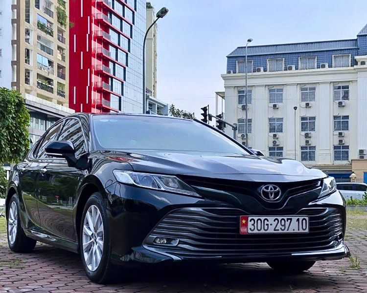 Toyota Camry   2.0G  2019 - Bán xe Toyota Camry 2.0G năm 2019, màu đen, nhập khẩu, giá 979tr