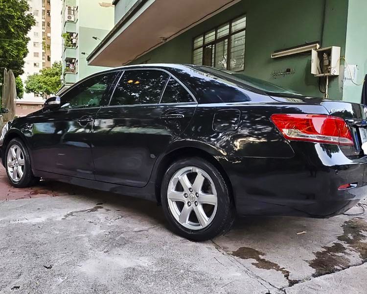 Toyota Camry 2009 - Cần bán Toyota Camry năm sản xuất 2009, màu đen còn mới