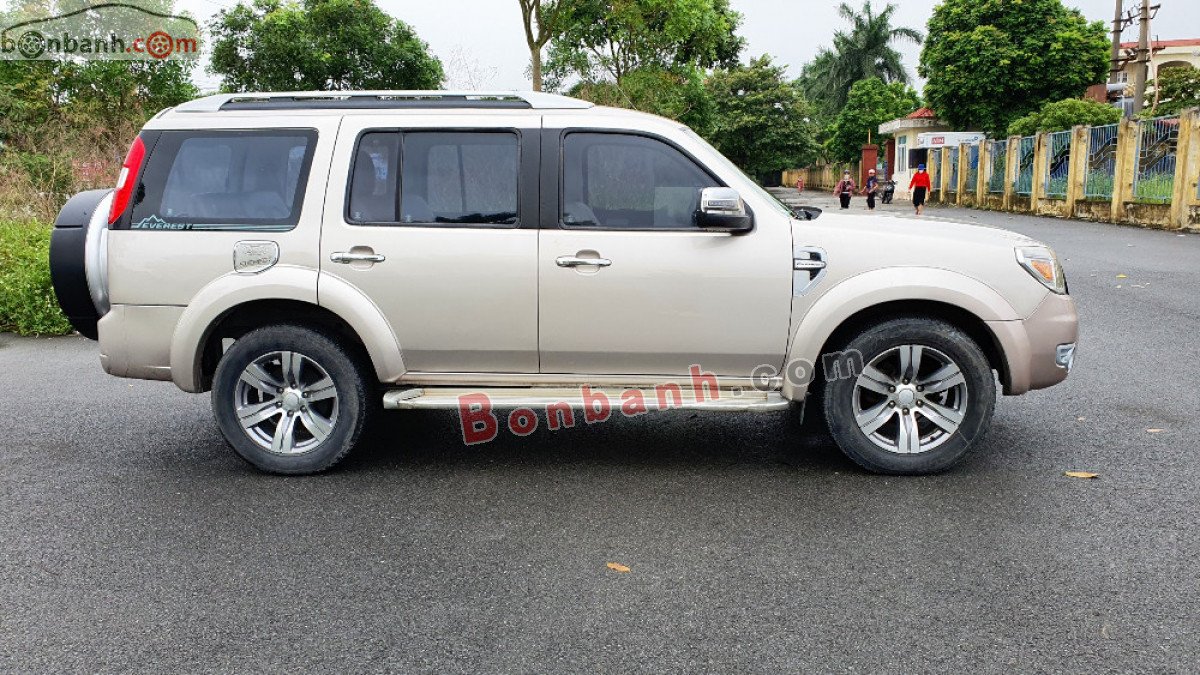 Ford Everest   2.5L 4x2 AT 2009 - Cần bán xe Ford Everest 2.5L 4x2 AT năm sản xuất 2009