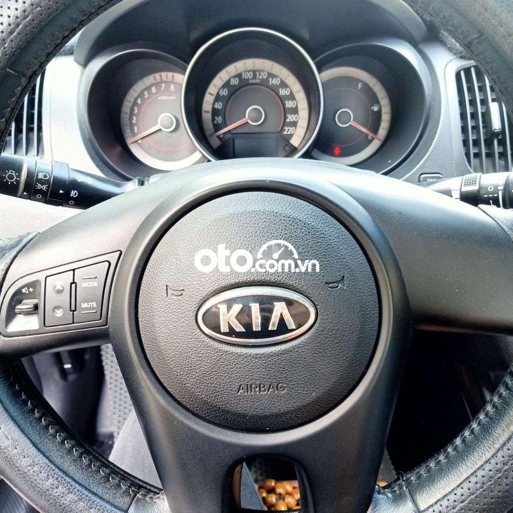 Kia Forte 2010 - Cần bán xe Kia Forte đời 2010 giá cạnh tranh