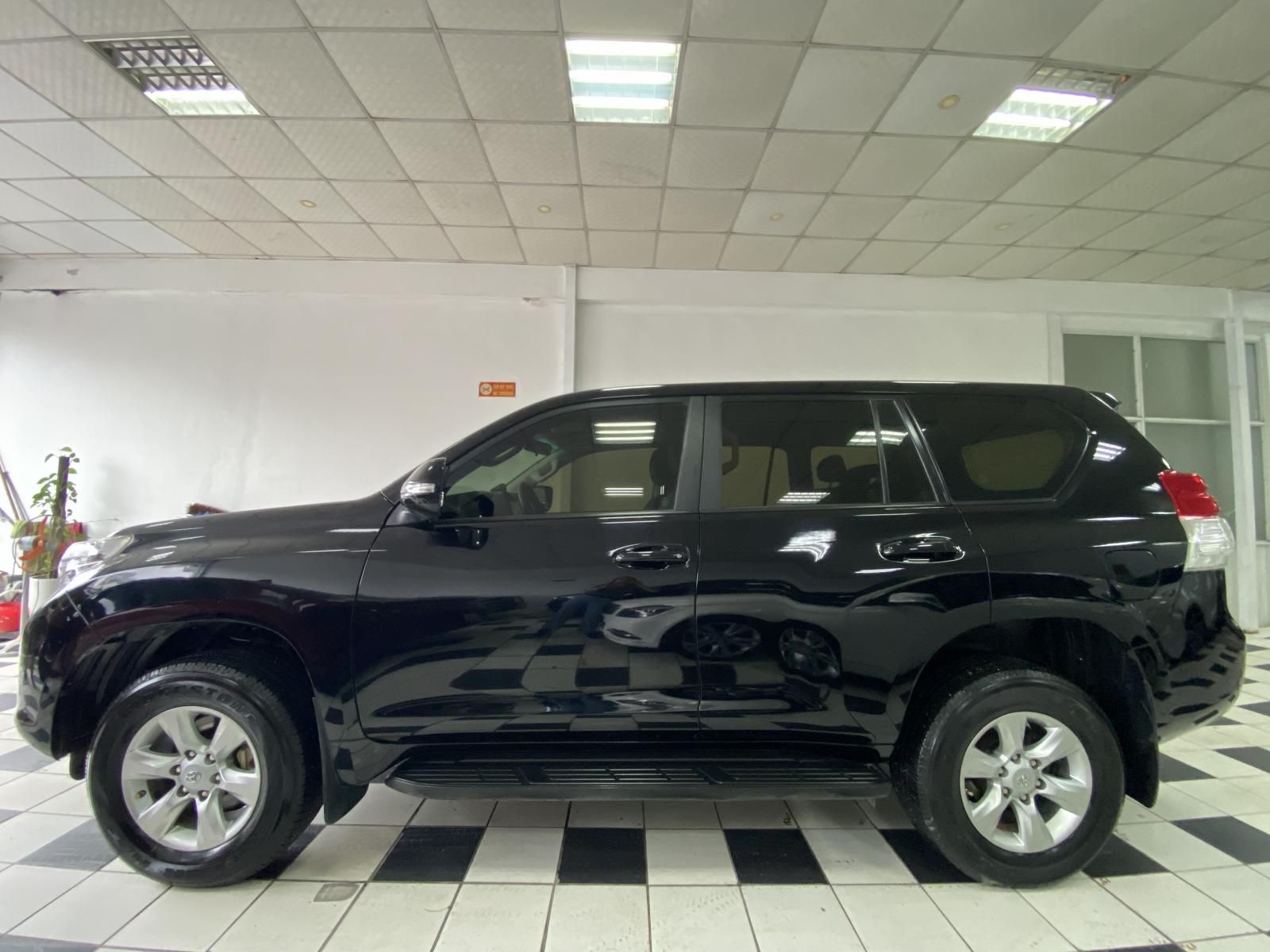 Toyota Prado 2013 - Cần bán Toyota Prado TXL 2.7L, sản xuất 2013, nhập khẩu, xe đi ít