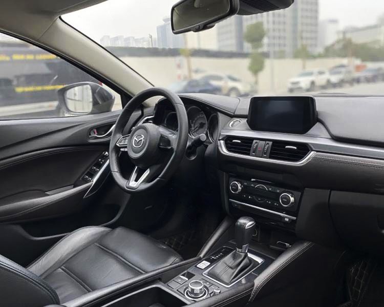 Mazda 6   2.0 Premium   2017 - Bán Mazda 6 2.0 Premium đời 2017, màu xanh lam  