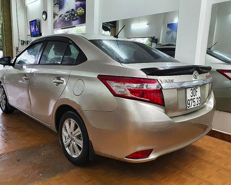 Toyota Vios 2015 - Cần bán gấp Toyota Vios năm 2015 chính chủ