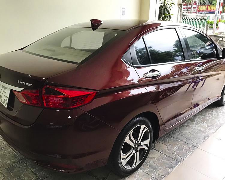 Honda City   AT 2016 - Cần bán gấp Honda City AT năm 2016, màu đỏ, 415 triệu