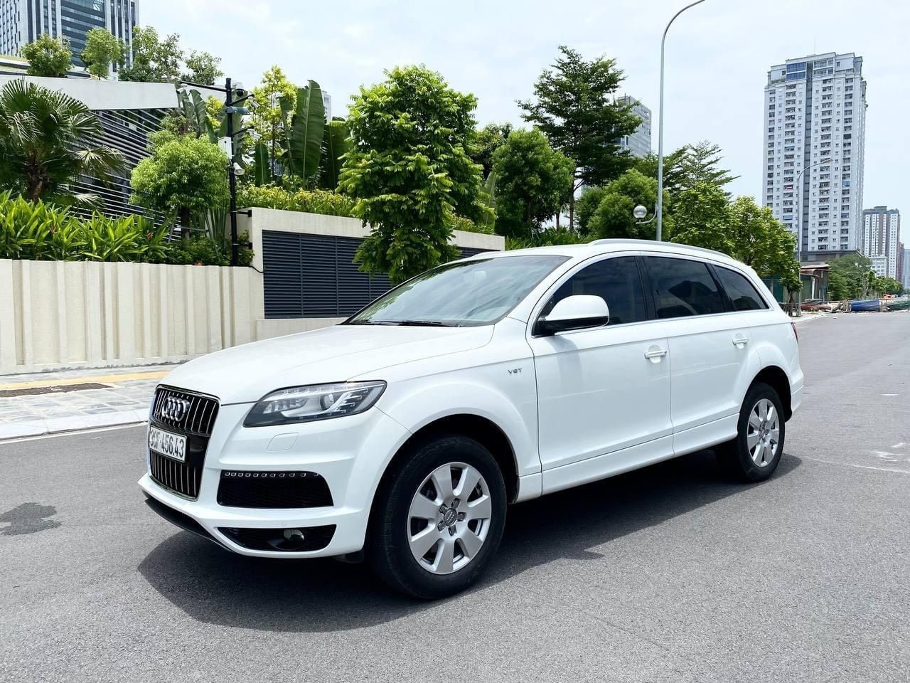 Audi Q7 2013 - Cần bán gấp Audi Q7 năm 2013