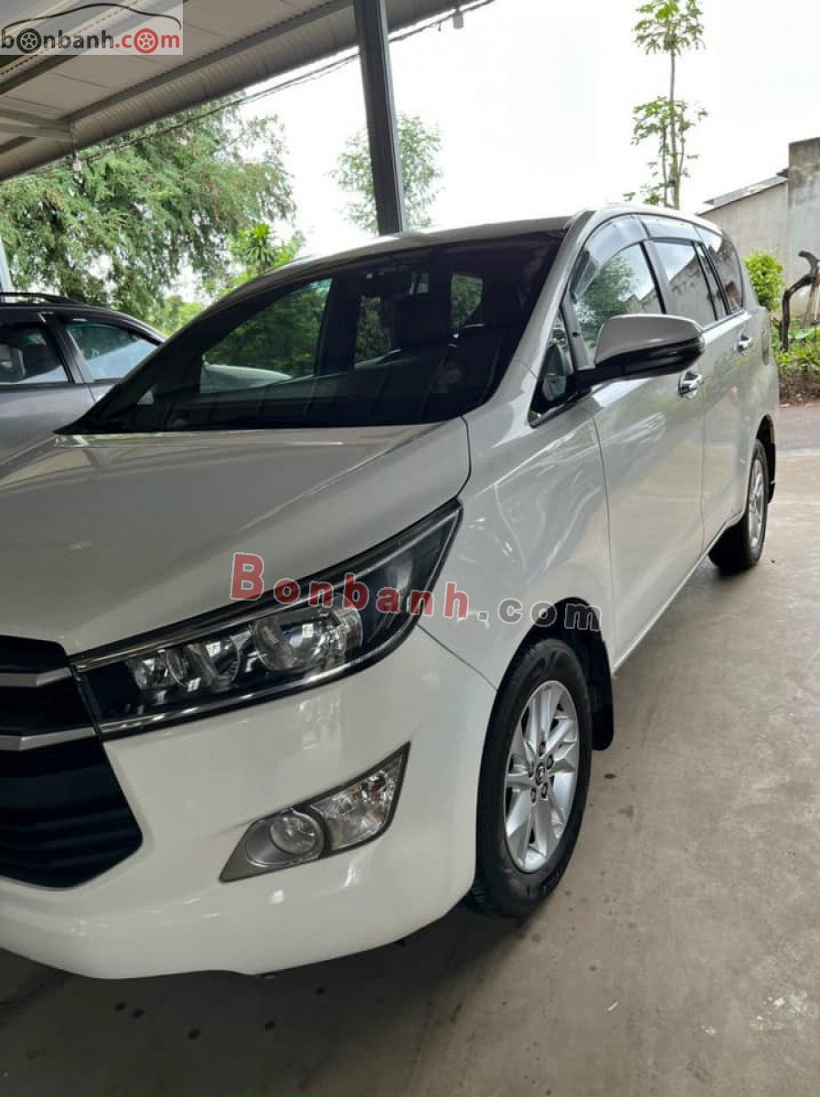 Toyota Innova   2.0E  2018 - Bán xe Toyota Innova 2.0E sản xuất 2018, màu trắng