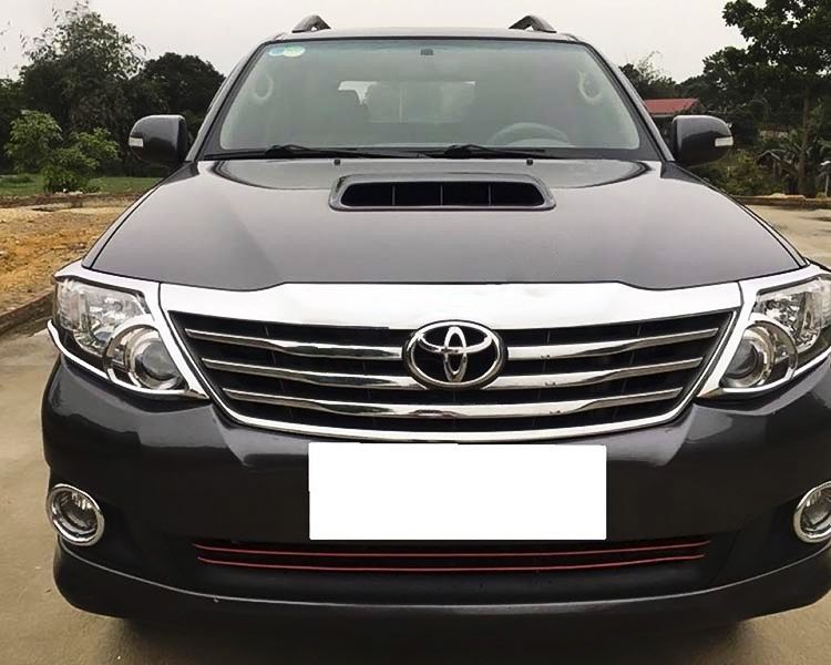 Toyota Fortuner   MT 2014 - Cần bán lại xe Toyota Fortuner MT năm sản xuất 2014, màu xám