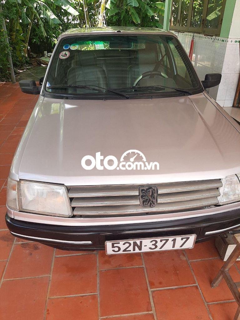 Peugeot 309 1988 - Bán xe Peugeot 309 năm 1988, màu xám, xe nhập còn mới, giá 32tr