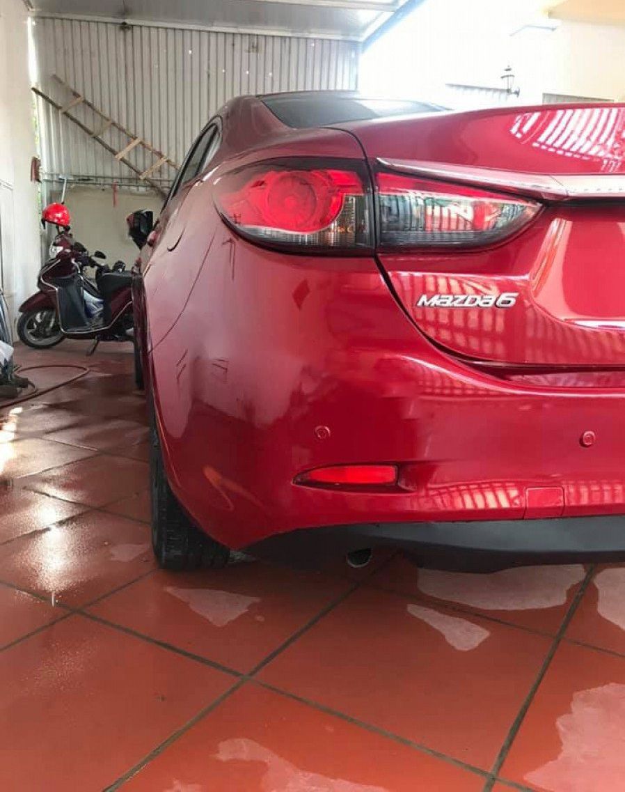 Mazda 6 2015 - Bán Mazda 6 sản xuất 2015, màu đỏ còn mới, giá 450tr