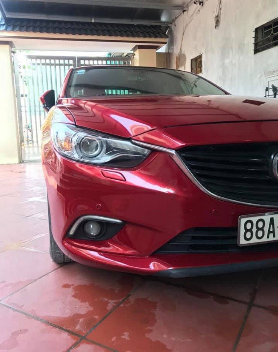 Mazda 6 2015 - Bán Mazda 6 sản xuất 2015, màu đỏ còn mới, giá 450tr