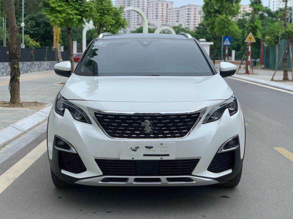 Peugeot 5008   Allure 1.6 AT  2020 - Bán xe Peugeot 5008 Allure 1.6 AT đời 2020, màu trắng còn mới