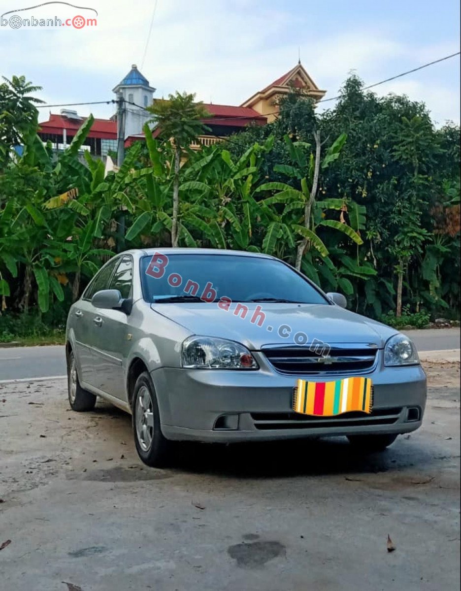 Chevrolet Lacetti   1.6 2012 - Bán Chevrolet Lacetti 1.6 năm sản xuất 2012, màu bạc còn mới