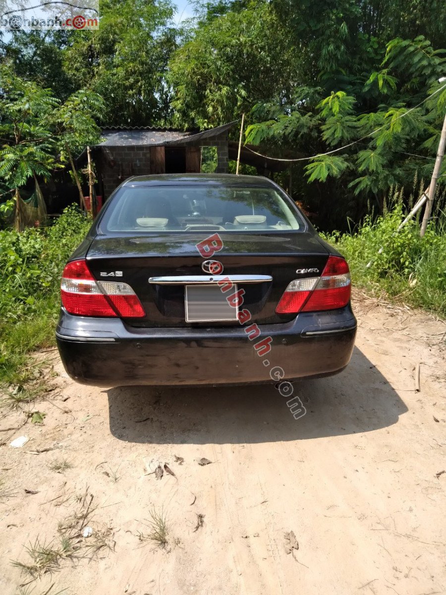 Toyota Camry 2003 - Cần bán Toyota Camry năm 2003, màu đen, nhập khẩu còn mới