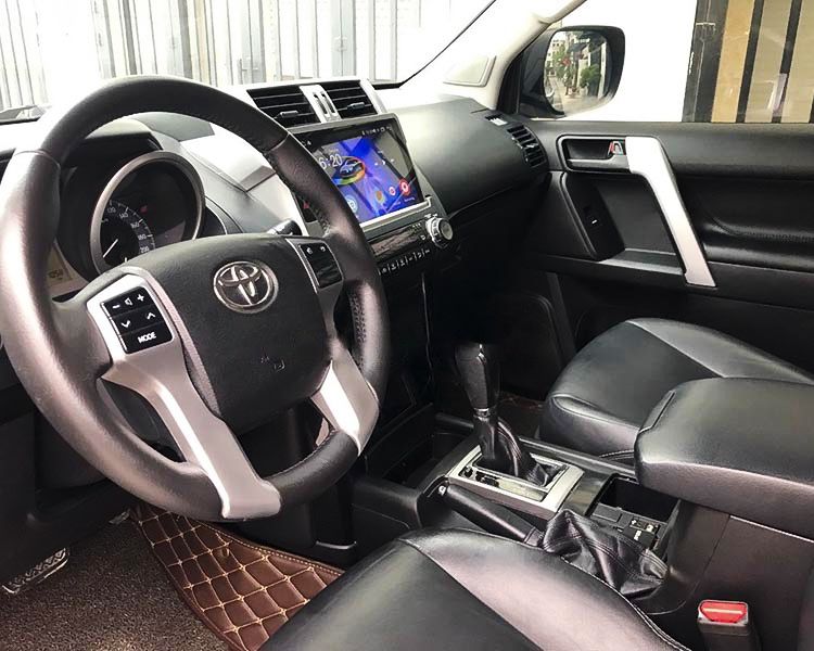 Toyota Prado 2016 - Bán Toyota Prado năm 2016, màu nâu, xe nhập còn mới