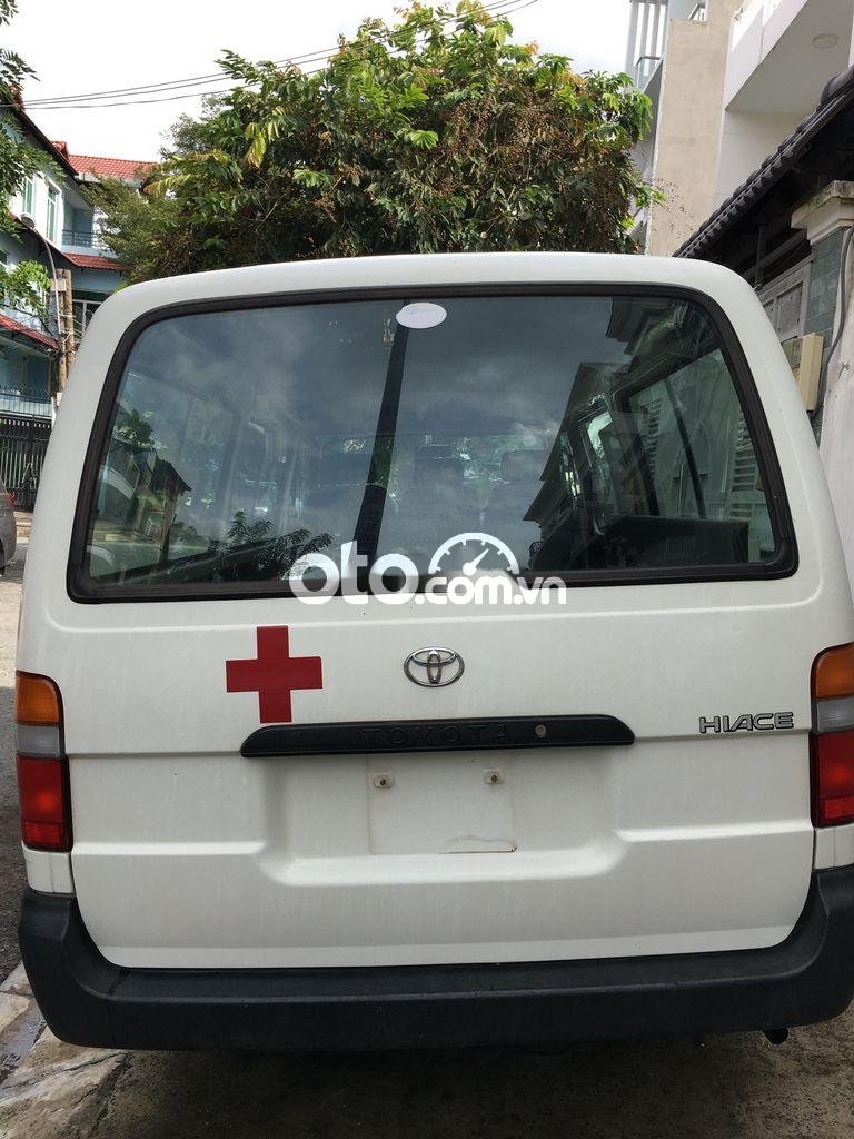 Toyota Hiace 1998 - Bán xe cứu thương Toyota Hiace năm 1998, màu trắng, nhập khẩu nguyên chiếc, giá tốt