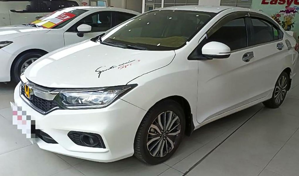 Honda City   1.5  2018 - Cần bán xe Honda City 1.5 đời 2018, màu trắng còn mới, giá tốt