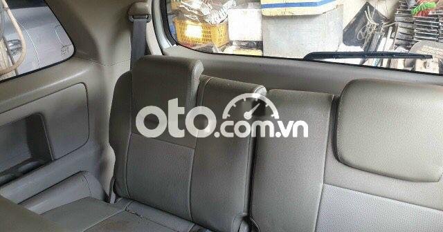 Toyota Innova 2010 - Cần bán Toyota Innova sản xuất năm 2010, màu bạc còn mới