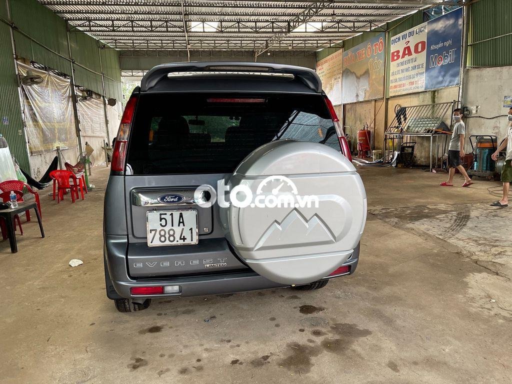 Ford Everest    2009 - Bán Ford Everest đời 2009, màu xám, nhập khẩu 