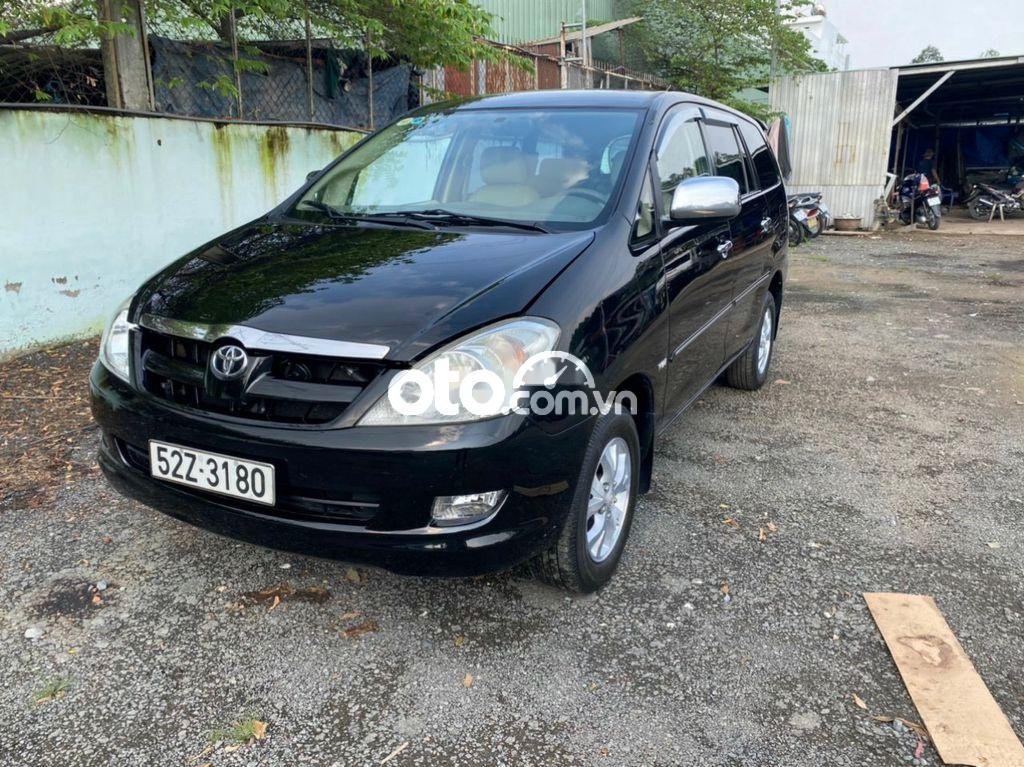 Toyota Innova    2006 - Cần bán xe Toyota Innova đời 2006, màu đen còn mới