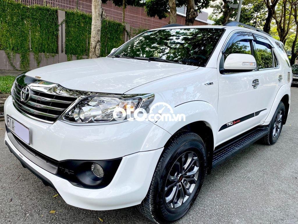 Toyota Fortuner 2014 - Cần bán Toyota Fortuner sản xuất 2014, nhập khẩu nguyên chiếc