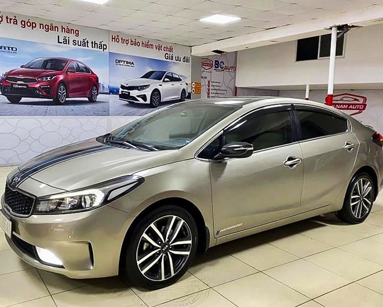 Kia Cerato   1.6 AT  2016 - Bán ô tô Kia Cerato 1.6 AT năm sản xuất 2016 còn mới