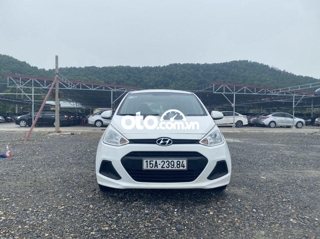 Hyundai Grand i10 2015 - Bán Hyundai Grand i10 sản xuất 2015, xe nhập