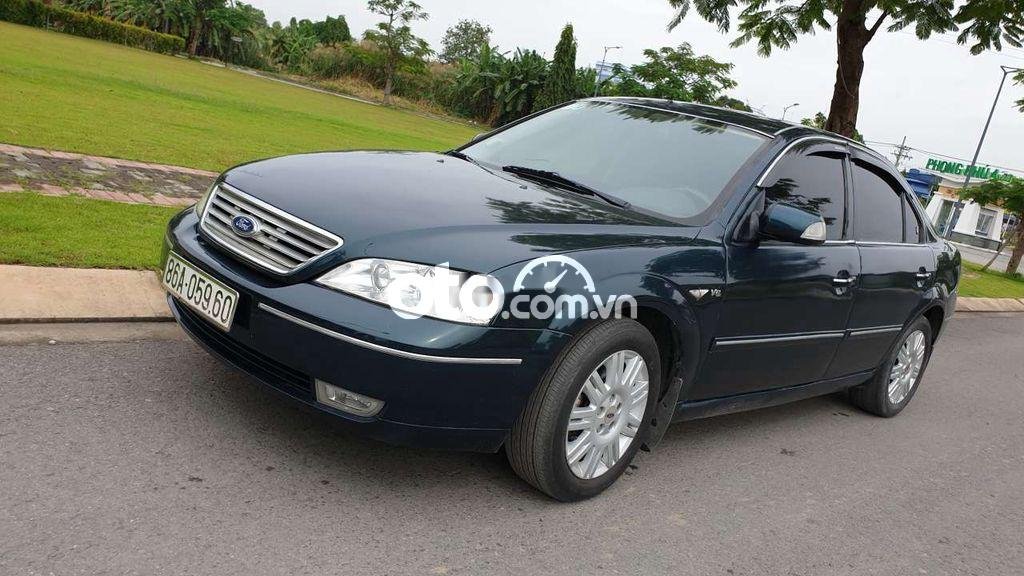 Ford Mondeo 2004 - Cần bán lại xe Ford Mondeo sản xuất năm 2004, xe nhập, giá tốt