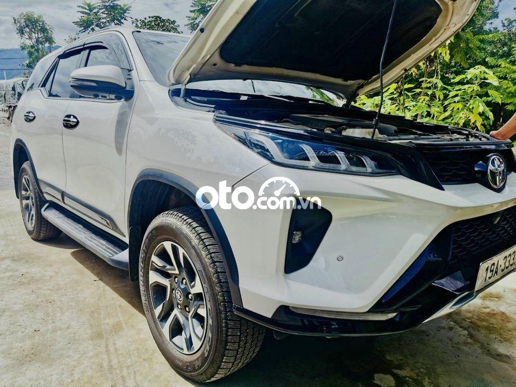 Toyota Fortuner 2.4 Legender 2020 - Bán xe Toyota Fortuner 2.4 Legender đời 2020, màu trắng chính chủ