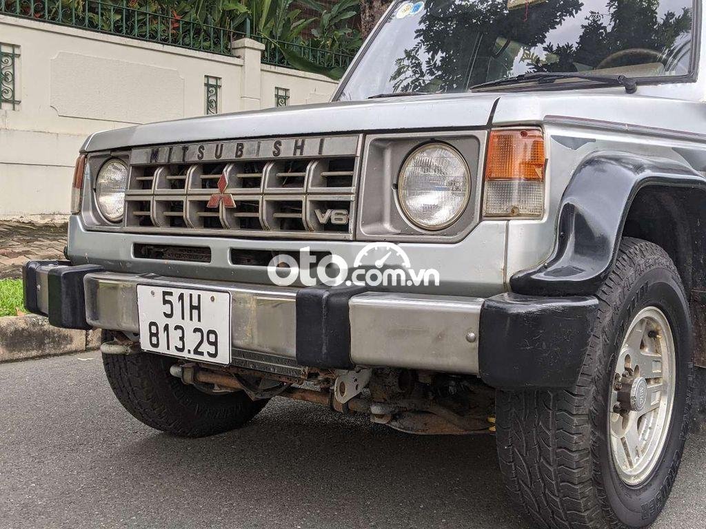 Mitsubishi Pajero 1990 - Bán Mitsubishi Pajero 1990, màu bạc, nhập khẩu nguyên chiếc, giá chỉ 166 triệu