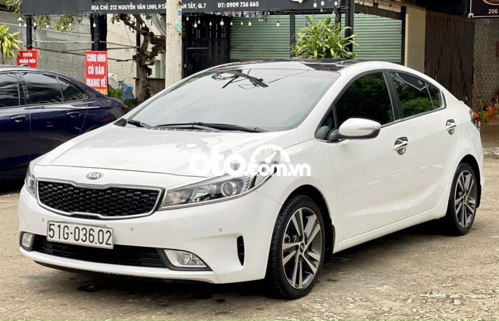 Kia Cerato 1.6AT 2018 - Bán Kia Cerato 1.6AT năm 2018