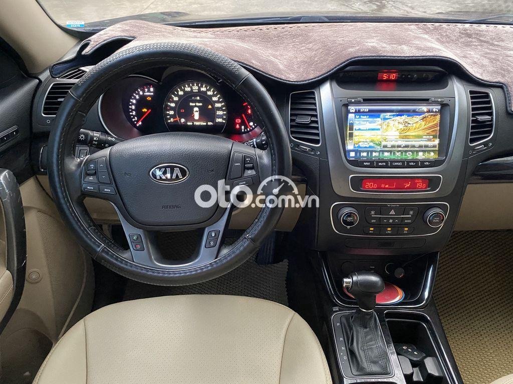 Kia Sorento 2016 - Bán Kia Sorento 2016, màu nâu, giá tốt