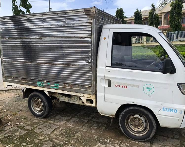 Suzuki Carry   2010 - Cần bán lại xe Suzuki Carry sản xuất năm 2010, màu trắng, 39 triệu