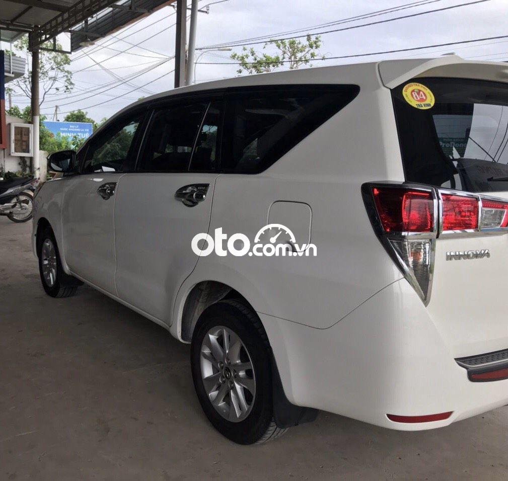 Toyota Innova   2.0E 2018 - Cần bán xe Toyota Innova 2.0E đời 2018, màu trắng giá cạnh tranh
