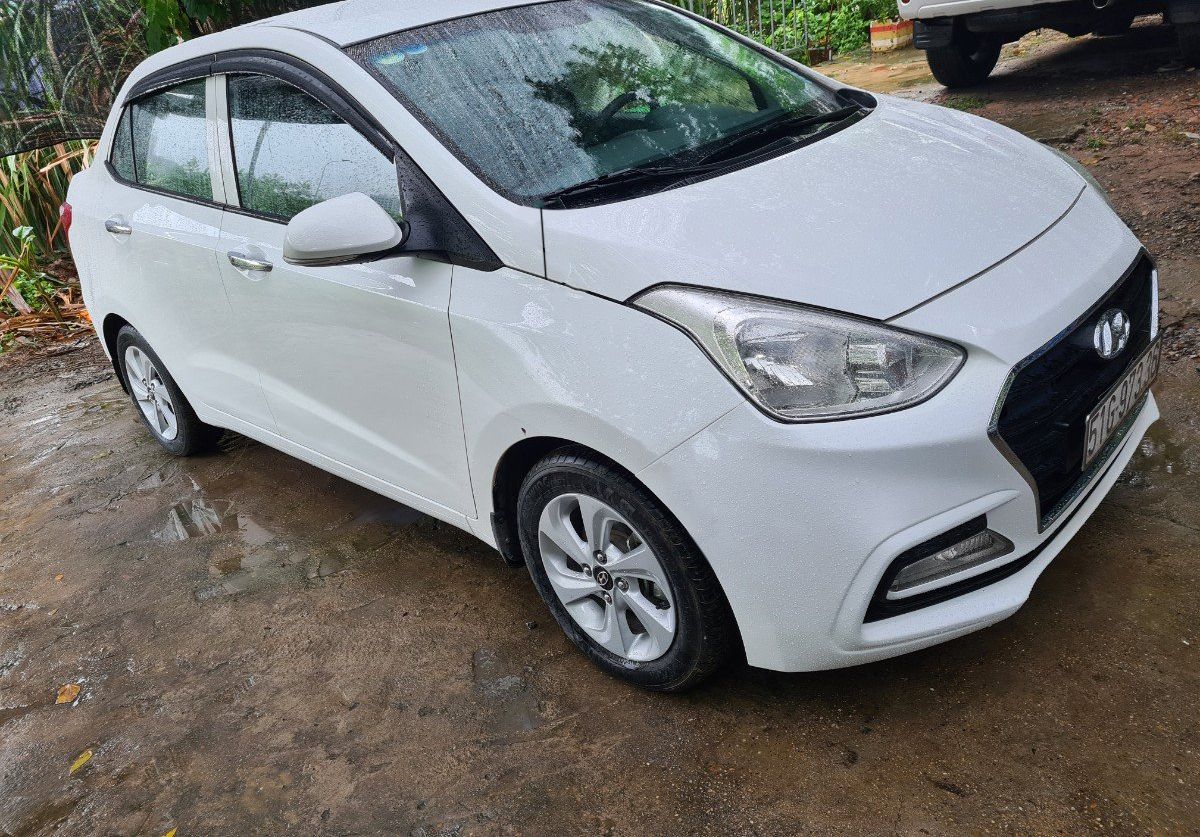 Hyundai Grand i10   1.2 AT  2019 - Bán ô tô Hyundai Grand i10 1.2 AT sản xuất 2019, màu trắng