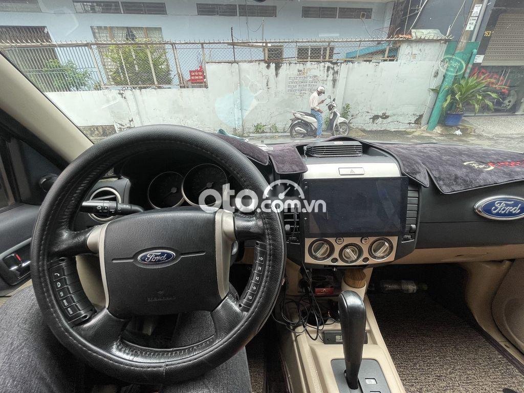 Ford Everest  2.5L Limited 2009 - Cần bán xe Ford Everest 2.5L Limited năm sản xuất 2009, màu xám 