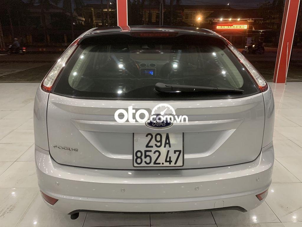 Ford Focus 2009 - Bán Ford Focus sản xuất 2009, màu bạc