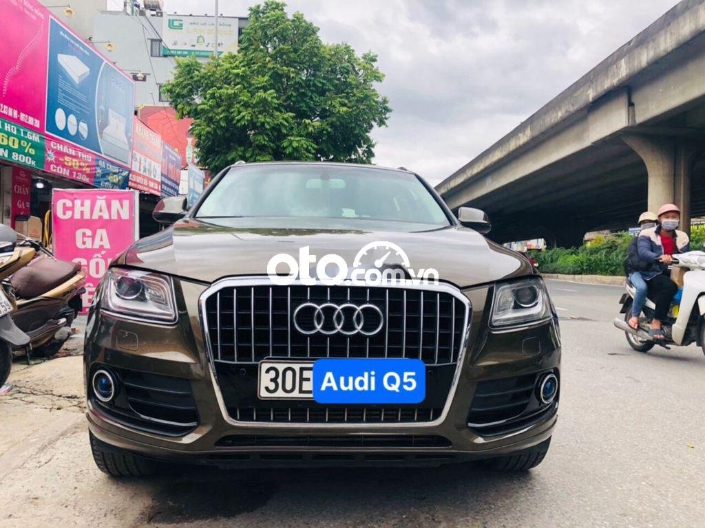 Audi Q5   2.0 TFSI Quattro 2016 - Cần bán gấp Audi Q5 2.0 TFSI Quattro sản xuất năm 2016, màu nâu, xe nhập