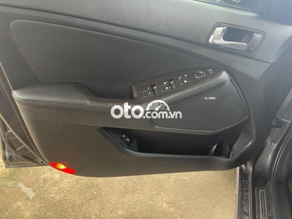 Kia Optima 2014 - Cần bán Kia Optima sản xuất 2014, màu xám xe gia đình